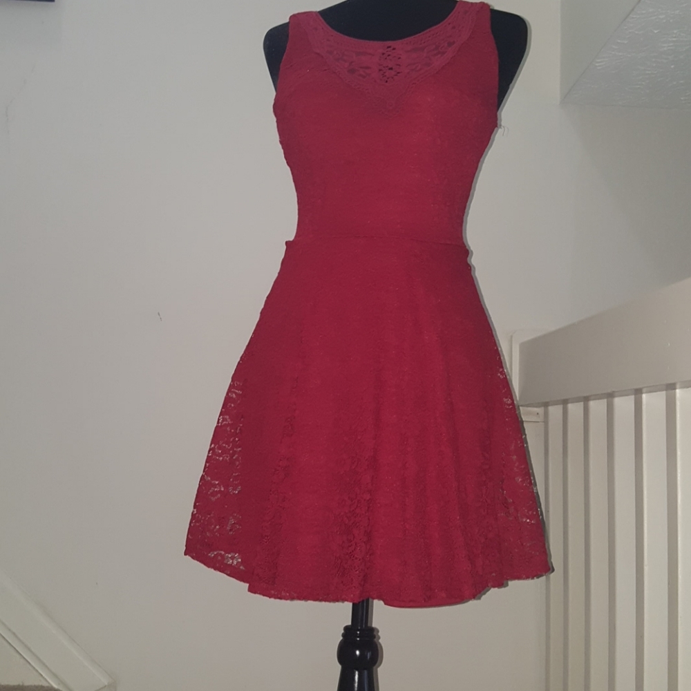 Red,  Lace Dresss